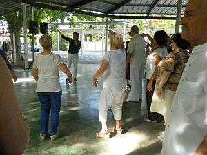 AOBR 2014 06 22 JUIN MARIGNANE REPAS PORCELET A LA BROCHE (216) par G Montaner